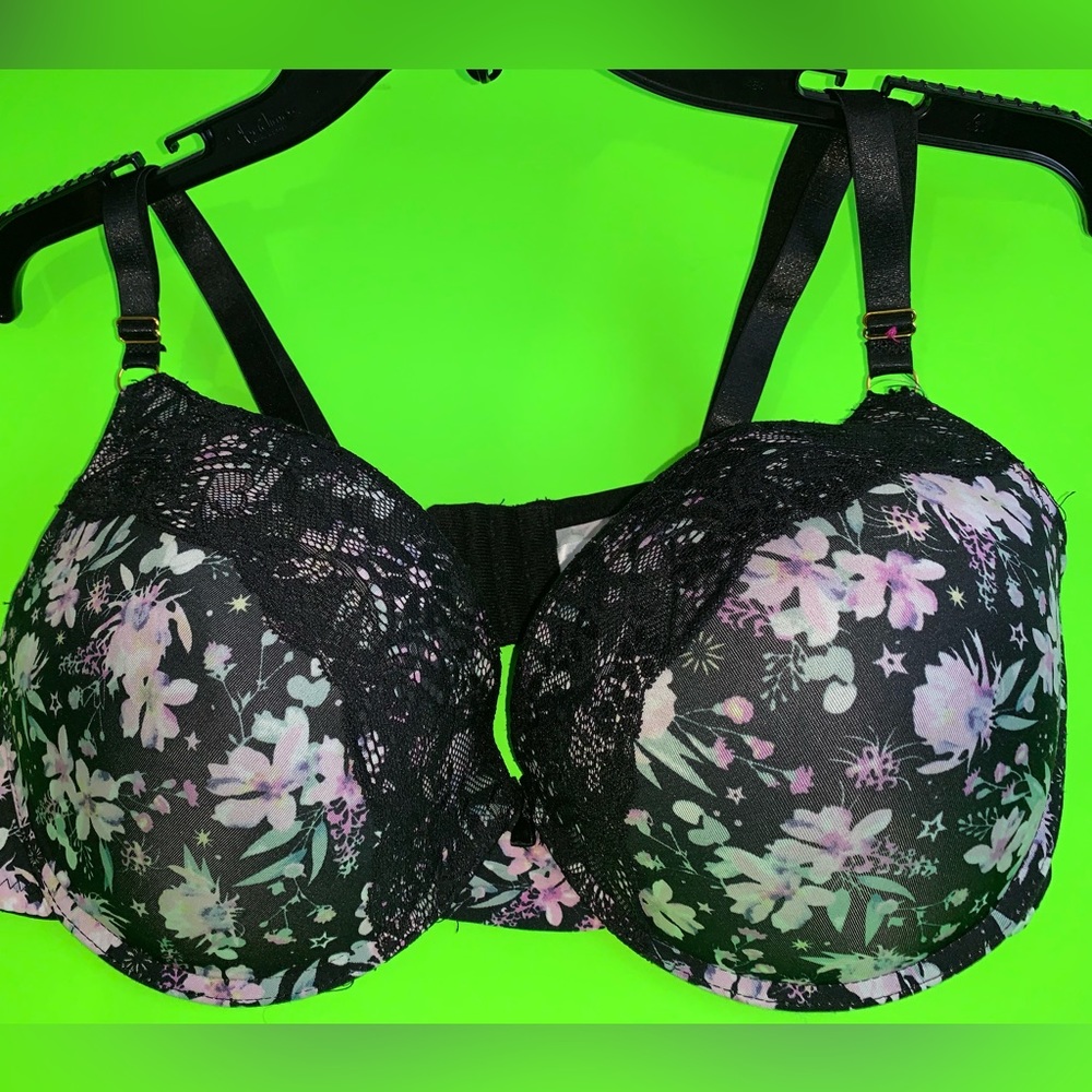 Woman’s Push Up Bra